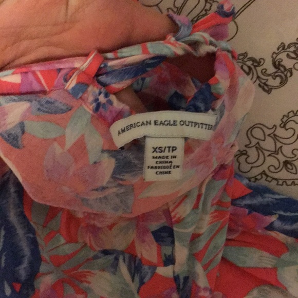 AE Tropical Print Romper - Picture 4 of 4